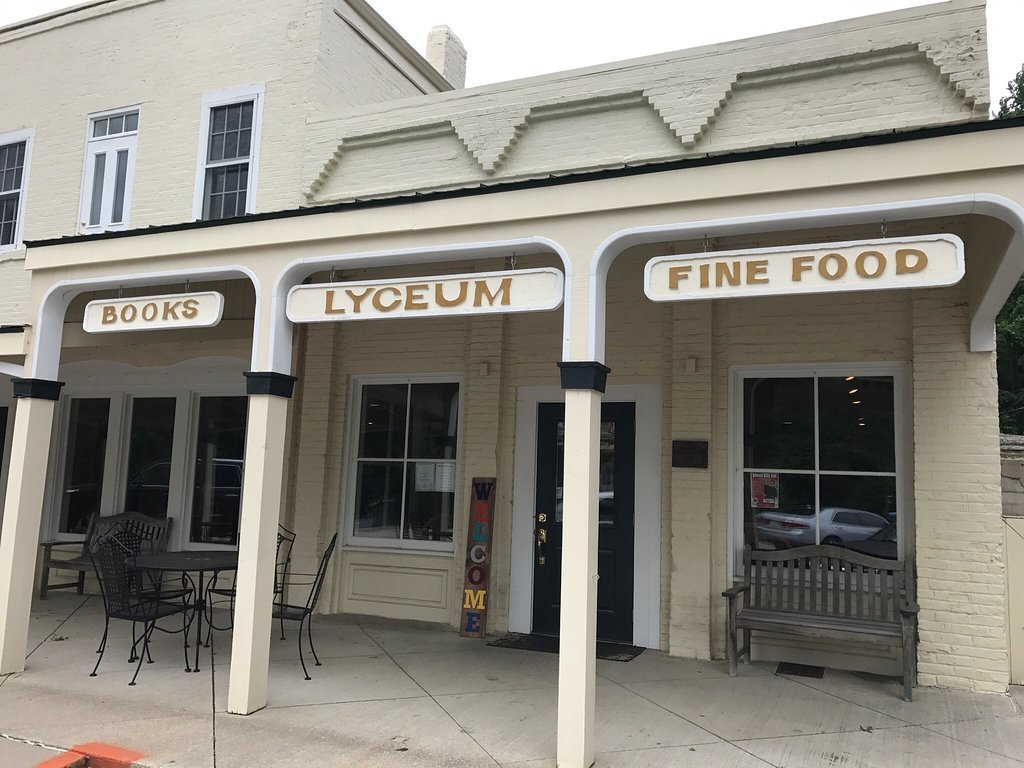 Lyceum Restaurant & Bookstore