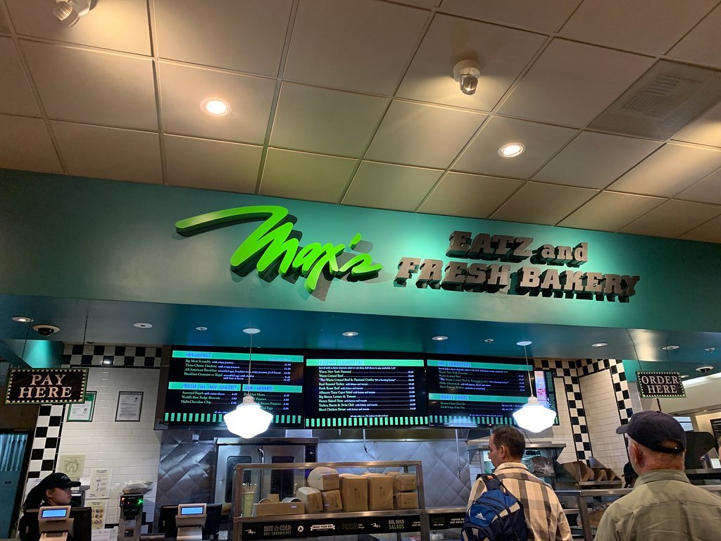 Max`s Eatz and Fresh Bakery